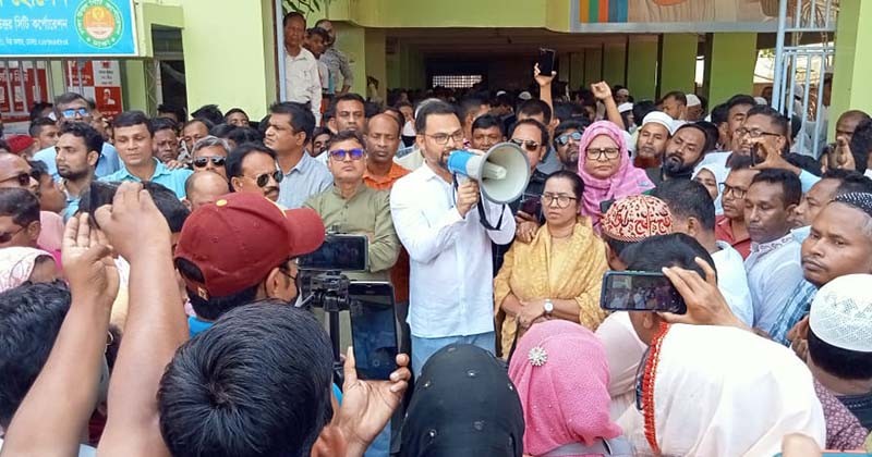 যত দ্রুত সরকারের পতন হবে, ততই জাতির মঙ্গল:আমিনুল হক 