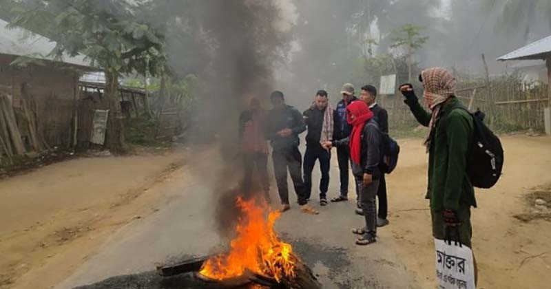 খাগড়াছড়িতে চলছে ইউপিডিএফের সকাল-সন্ধা অবরোধ 