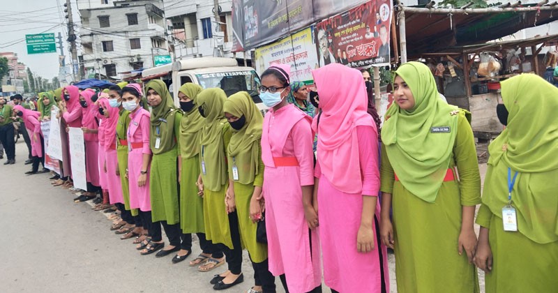 ইন্টার্ন ভাতার দাবিতে সাতক্ষীরায় নার্সদের কর্মবিরতি 