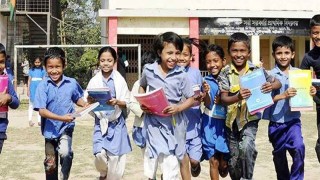 তীব্র গরমে শিক্ষাপ্রতিষ্ঠান আরও ৭ দিন বন্ধ ঘোষণা