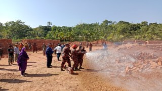 রামগড়ে ইটভাটায় ভ্রাম্যমান আদালতের অভিযানে ৪লক্ষ টাকা জরিমানা