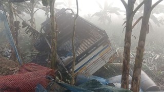 মধুপু‌রে মোটরসাইকেল পিকআপের মু‌খোমু‌খি সংঘর্ষে ইমাম ও মোয়া‌জ্জি‌ন নিহত