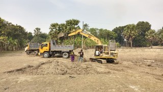 হাজারো বিঘা জমিতে পুকুর খনন: ছোট হয়ে যাচ্ছে সালথা-নগরকান্দার মানচিত্র!