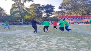 বিজয় দিবসে লাল-সবুজ জার্সিতে জেলা প্রশাসন ও সিটি কর্পোরেশনের মিলনমেলা