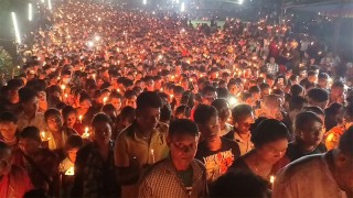 জমকালো আয়োজনে পালিত হচ্ছে খ্রিস্টান সম্প্রদায়ের প্রাণের উৎসবঃ 'ফাতেমা রানীর তীর্থযাত্রা'