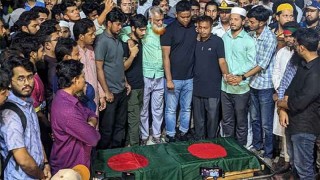 কেন্দ্রীয় শহীদ মিনারে আব্দুল্লাহর জানাজা অনুষ্ঠিত