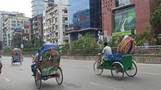 ঢাকায় ব্যাটারিচালিত রিকশা চলাচল নিয়ে যা বলছে নেটিজেনরা