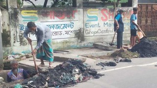 যশোর পৌরসভার উদ্যোগে ১ কোটি টাকা ব্যয়ে শহরের ড্রেন পরিস্কার কাজ শুরু