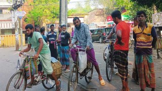 লাগামহীন দ্রব্যমূল্য, অসহায় যশোরের শ্রমজীবী নারী-পুরুষরা