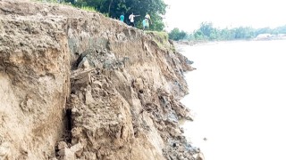 মীরসরাইয়ে কমছে পানি তীব্র হচ্ছে নদীভাঙন