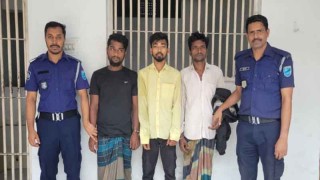 কাভার্ড ভ্যান চুরি করে টুকরো টুকরো করে বিক্রি, গ্রেফতার ৩