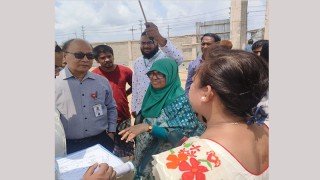 কর্ণফুলীতে প্রস্তাবিত ৫০০ শয্যার হাসপাতাল নির্মাণের সম্ভাব্য স্থান পরিদর্শনে স্বাস্থ্য উপদেষ্টা