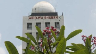 তাপপ্রবাহে বিপর্যস্ত ৪ জেলা, আরও বিস্তারের আভাস