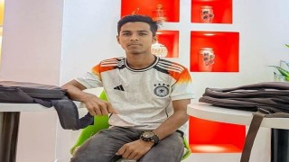 অটোরিকশাচালকের ছেলে আরাফাত, রাবির ‘বি’ ইউনিটে প্রথম হয়ে তাক লাগাল দেশকে