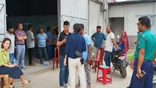 গাজীপুরের কাশিমপুর চীনা নাগরিকের মালিকানাধীন কারখানায় ফিল্মি স্টাইলে ডাকাতি
