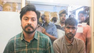 পাঁচবিবিতে ভূয়া ডিবি পুলিশ সেজে চাঁদাবাজীর সময়, আটক-২