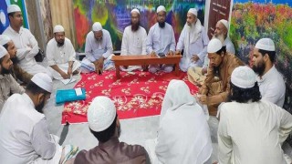 ইসলামকে নারী ও রাষ্ট্রের মুখোমুখি দাঁড় করানো হচ্ছে : মুফতী আনোয়ারী