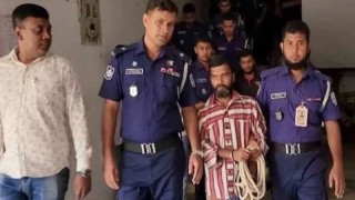 মাগুরার চাঞ্চল্যকর সেই শিশু ধর্ষন মামলার মূল আসামি হিটলু শেখসহ চার আসামিকে আদালতে হাজির করেছে পুলিশ