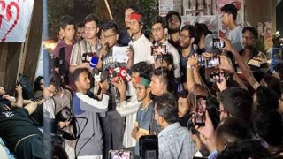 আজ সব শিক্ষাপ্রতিষ্ঠানে ক্লাস বর্জন, কুয়েট ভিসিকে আল্টিমেটাম
