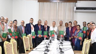 খসড়া প্রতিবেদন জমা দিয়েছে শ্রমবিষয়ক সংস্কার কমিশন
