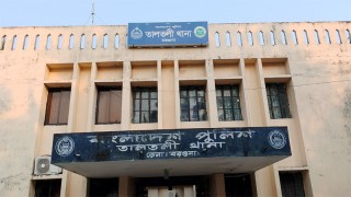 অপহরণ মামলা করতে গিয়ে পুলিশের হাতে লাঞ্ছিত স্কুল ছাত্রীর মা