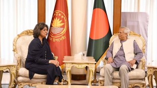 এবার ‘বাস মিস’ নয়, নতুন সম্ভাবনায় জোর বাংলাদেশ-পাকিস্তানের