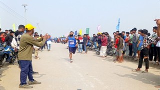 নিকলীতে দশ কিলোমিটার ম্যারাথন দৌড় প্রতিযোগিতা অনুষ্ঠিত