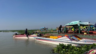 নরসিংদীতে ভ্রাম্যমান আদালতকে লক্ষ্য করে  অবৈধ বালু দস্যুদের গুলি বর্ষণ